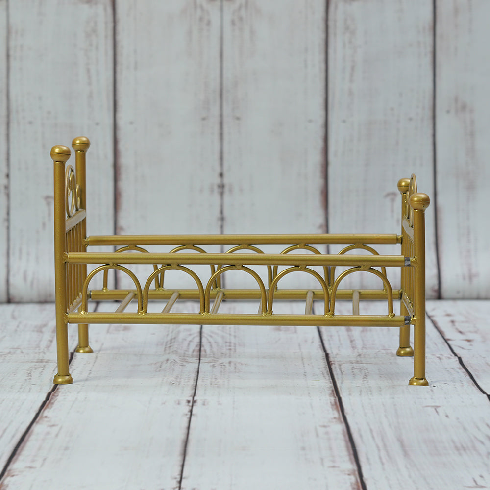 Premium Metal Baby Bed Photoshoot Prop
