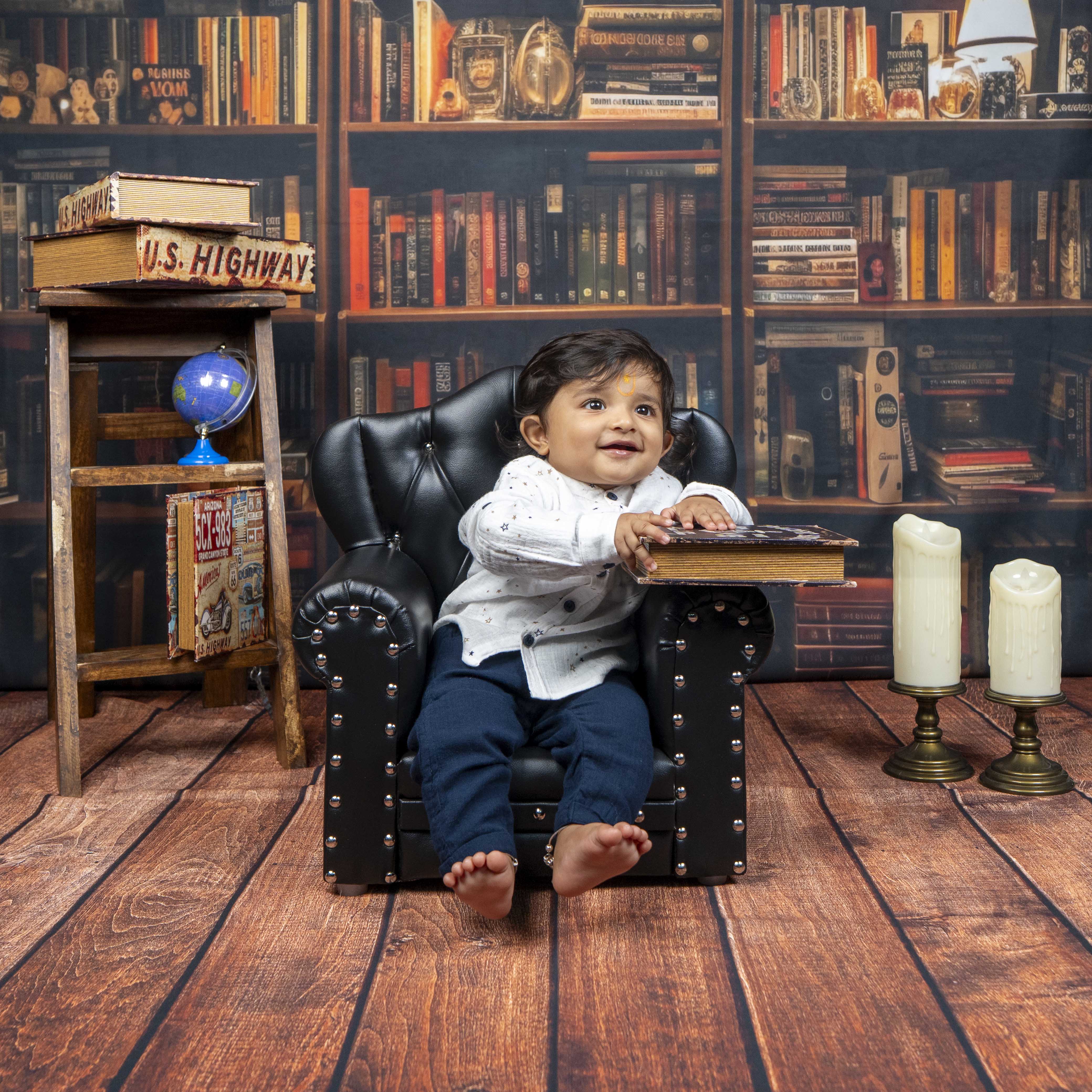 Library Theme Backdrop (1350)