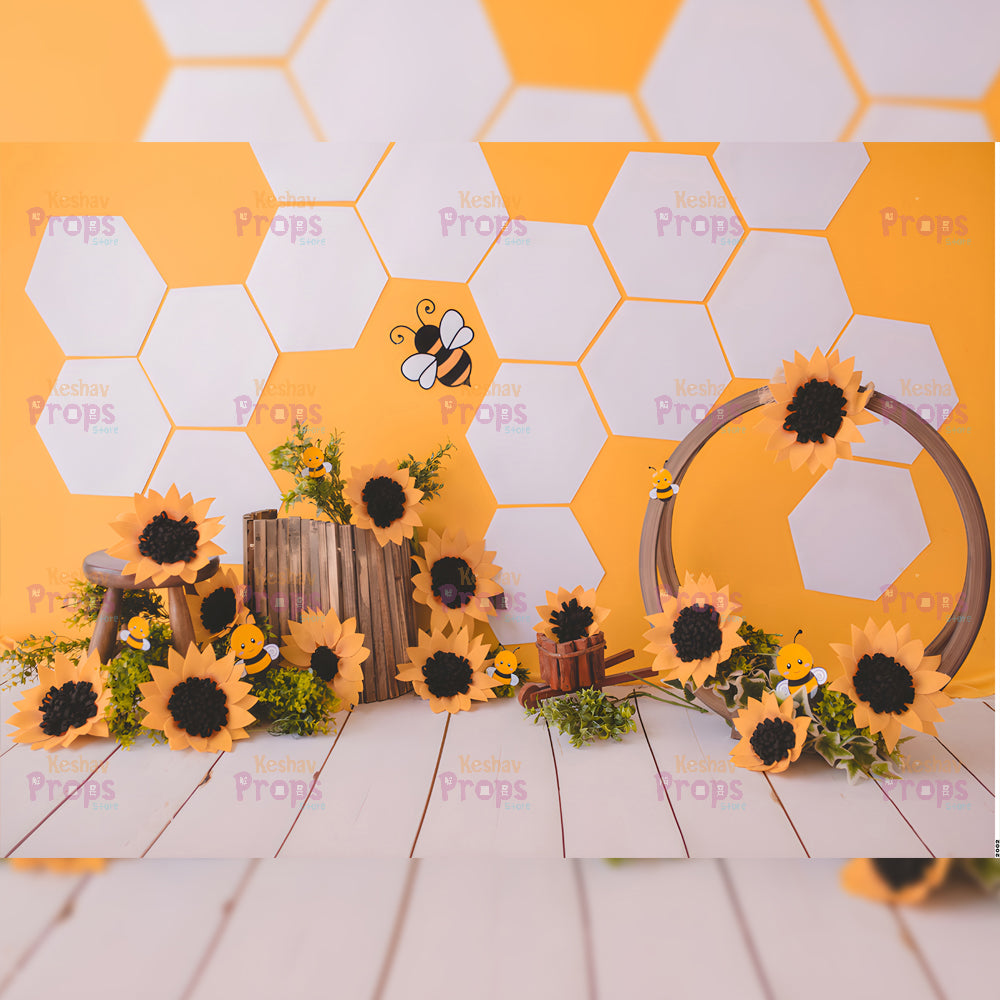 Honeybees Theme Backdrops (2002)