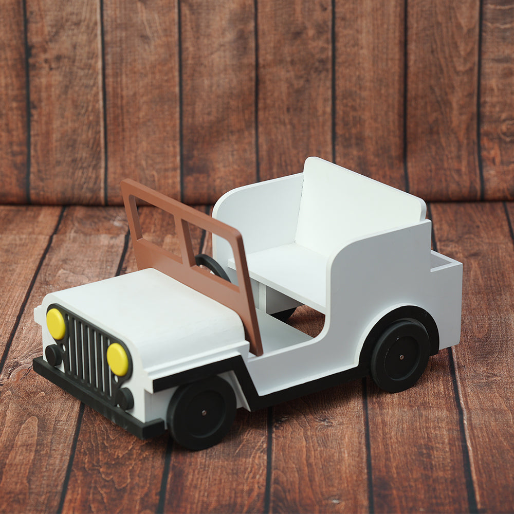Jungle Jeep Props - White
