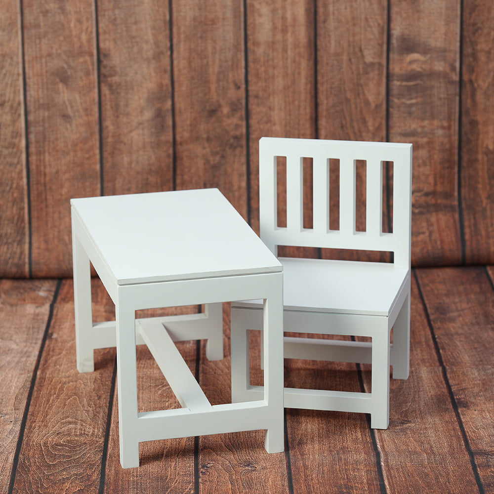 Set of 1 Table and Chair - White